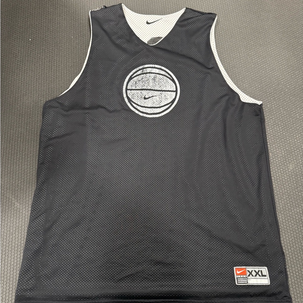 Vintage Nike Reversible Basketball Jersey Black/White, Number 10, XXL